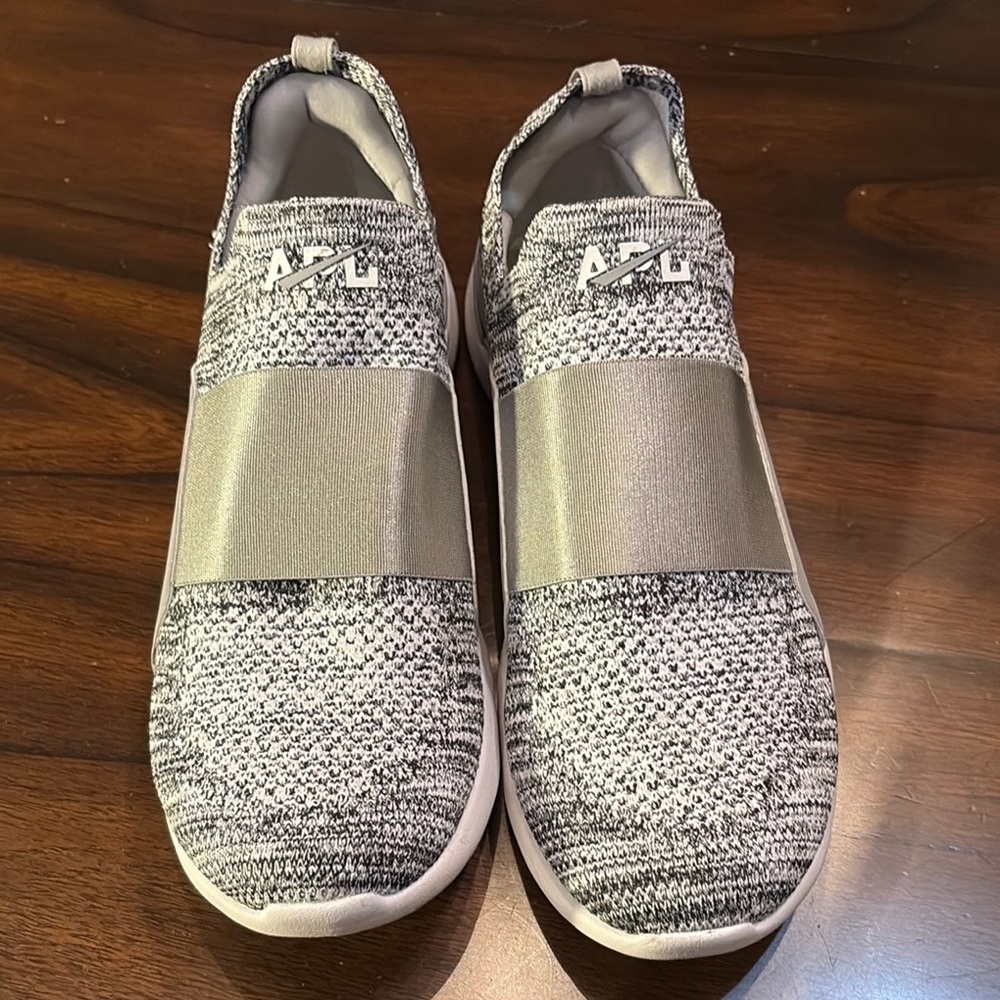 Mens APL TechLoom knit stretch Bliss Gray Shimmer Slip On Sneakers